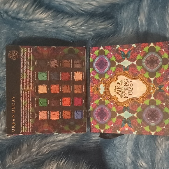 "Alice Through the Looking Glass" Eye Pallet by URBAN DECAY - Picture 3 of 3